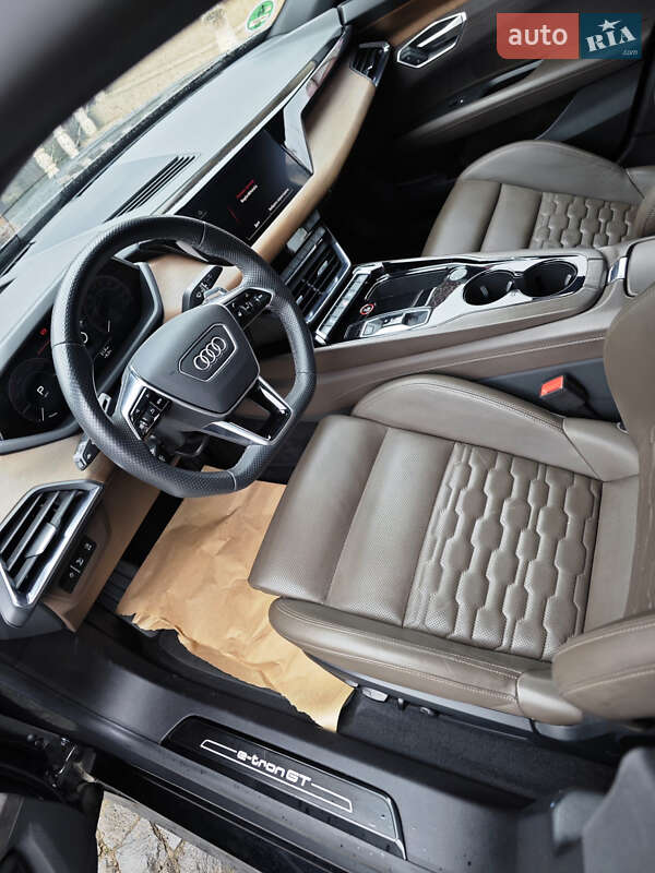 Лифтбек Audi e-tron GT 2021 в Черновцах фото 18 Лифтбек Audi e-tron GT 2021 в Черновцах