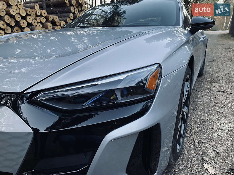Лифтбек Audi e-tron GT 2021 в Нетешине