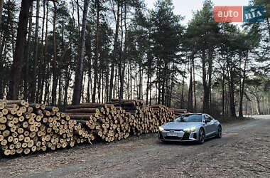Ліфтбек Audi e-tron GT 2021 в 