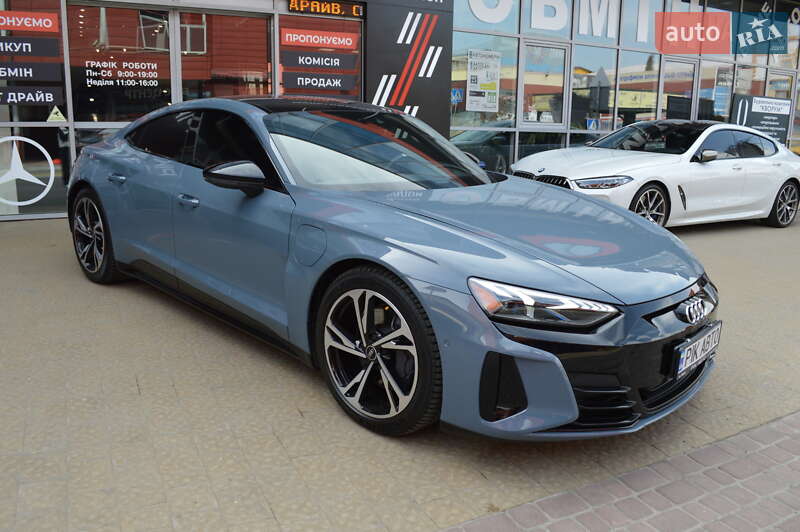 Лифтбек Audi e-tron GT 2021 в Львове