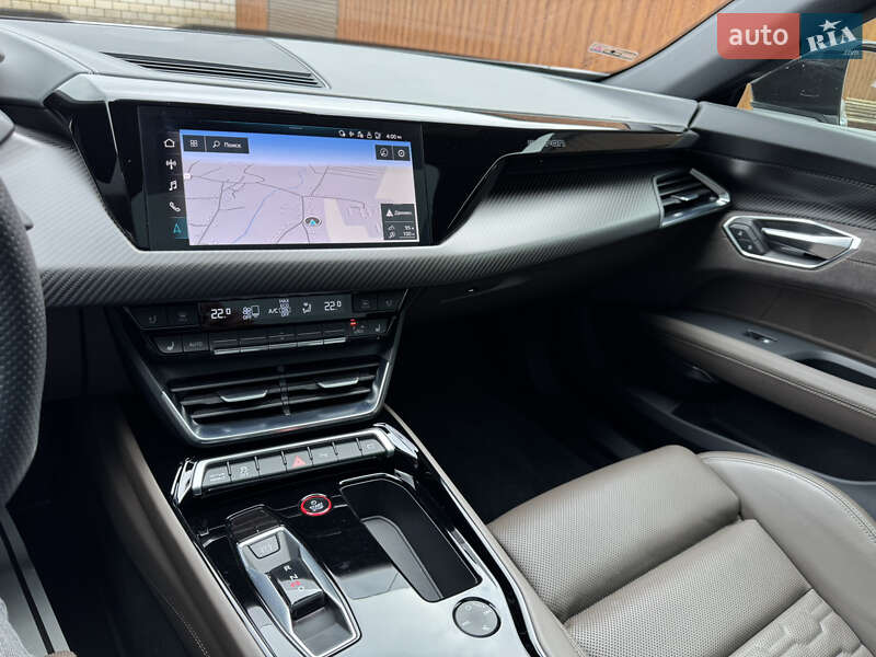 Лифтбек Audi e-tron GT 2023 в Кривом Озере