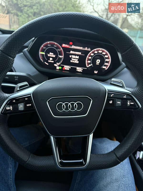 Лифтбек Audi e-tron GT 2023 в Кривом Роге