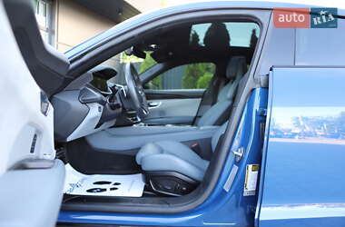 Лифтбек Audi e-tron GT 2022 в 