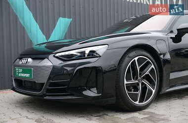 Ліфтбек Audi e-tron GT 2021 в 