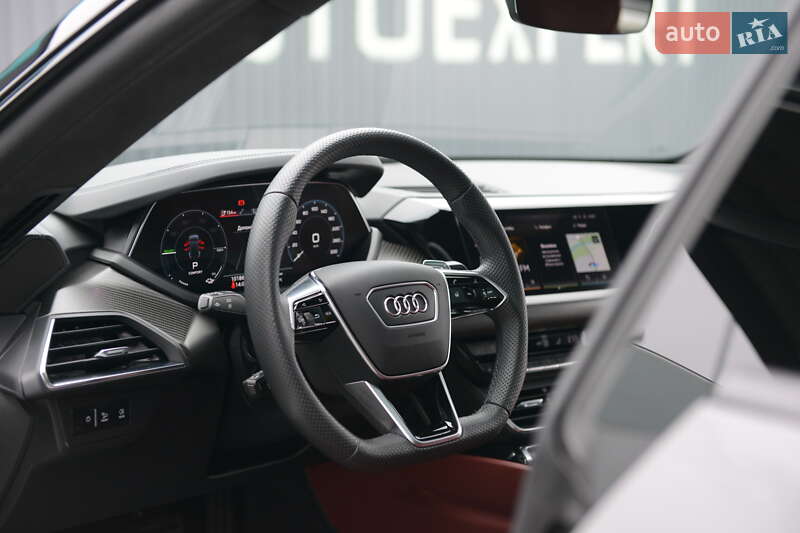 Лифтбек Audi e-tron GT 2021 в Мукачево