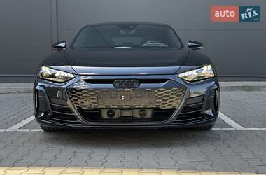 Лифтбек Audi e-tron GT 2022 в 