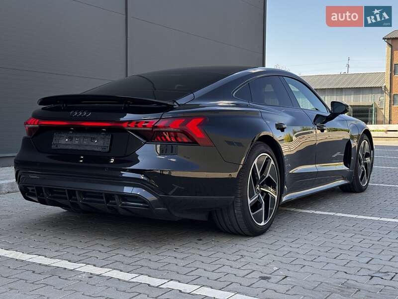 Лифтбек Audi e-tron GT 2022 в Черновцах