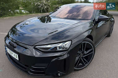 Лифтбек Audi e-tron GT 2023 в 