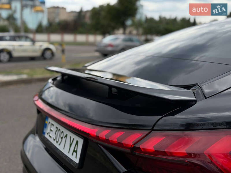 Лифтбек Audi e-tron GT 2023 в Кривом Роге
