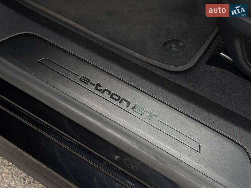 Лифтбек Audi e-tron GT 2023 в Кривом Роге