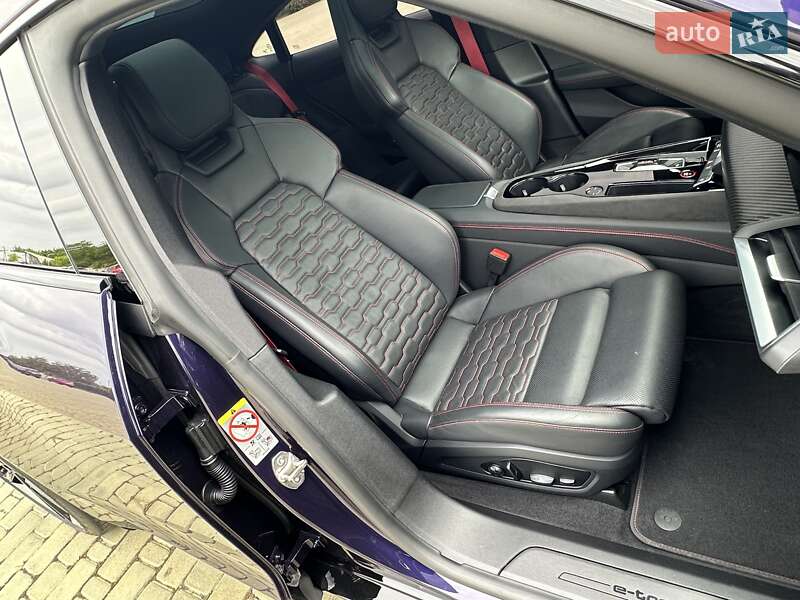 Лифтбек Audi e-tron GT 2024 в Одессе