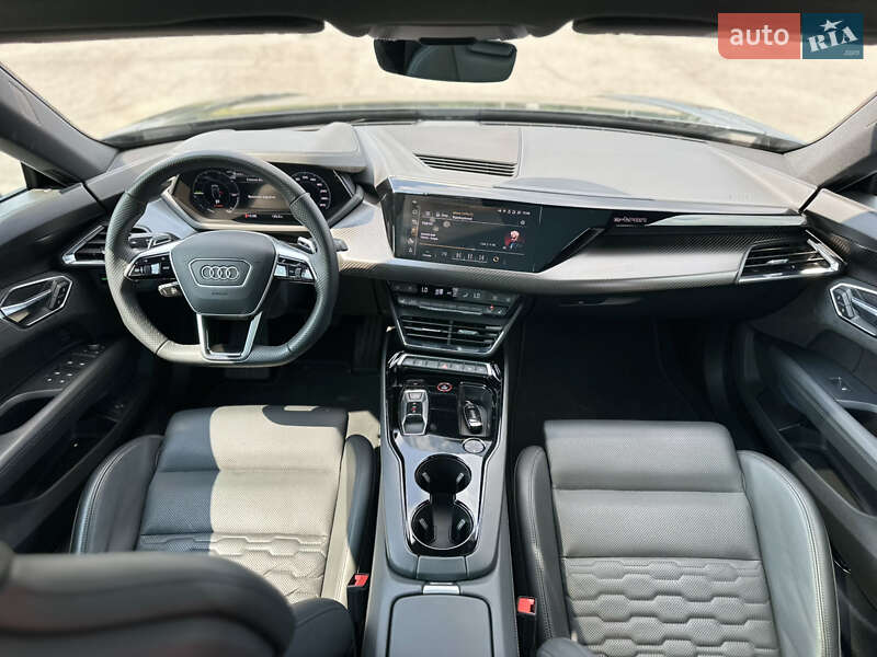 Лифтбек Audi e-tron GT 2021 в Киеве