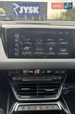 Лифтбек Audi e-tron GT 2021 в 