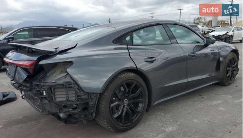 Лифтбек Audi e-tron GT 2022 в Стрые