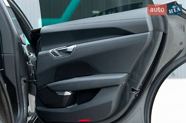 Лифтбек Audi e-tron GT 2021 в 