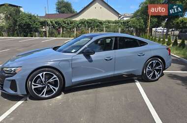 Лифтбек Audi e-tron GT 2021 в 