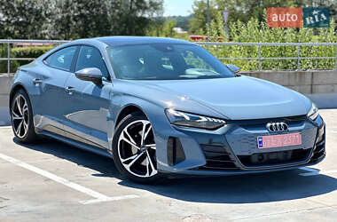 Ліфтбек Audi e-tron GT 2021 в 