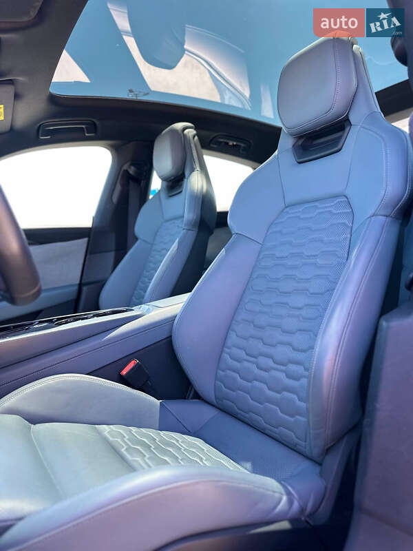 Ліфтбек Audi e-tron GT 2021 в Києві