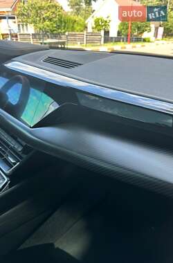 Лифтбек Audi e-tron GT 2022 в 