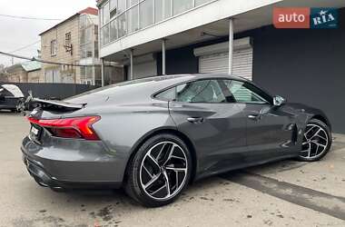 Ліфтбек Audi e-tron GT 2021 в 