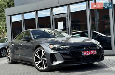 Лифтбек Audi e-tron GT 2022 в 