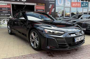 Лифтбек Audi e-tron GT 2022 в 