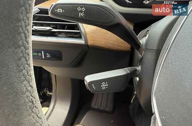 Лифтбек Audi e-tron GT 2022 в 