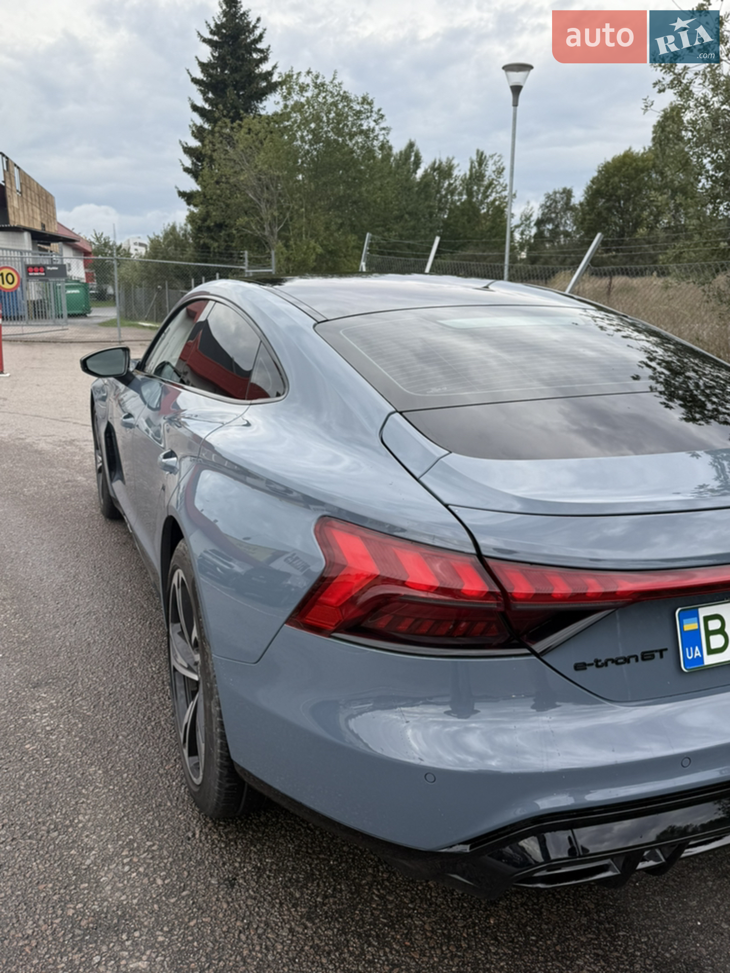 2021 Audi e-tron GT - мініатюра 20