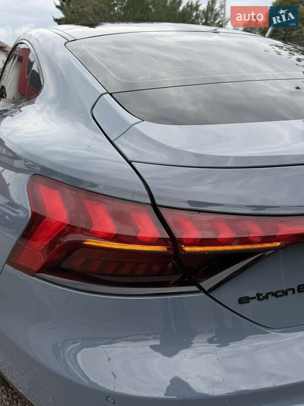 Лифтбек Audi e-tron GT 2021 в Тернополе
