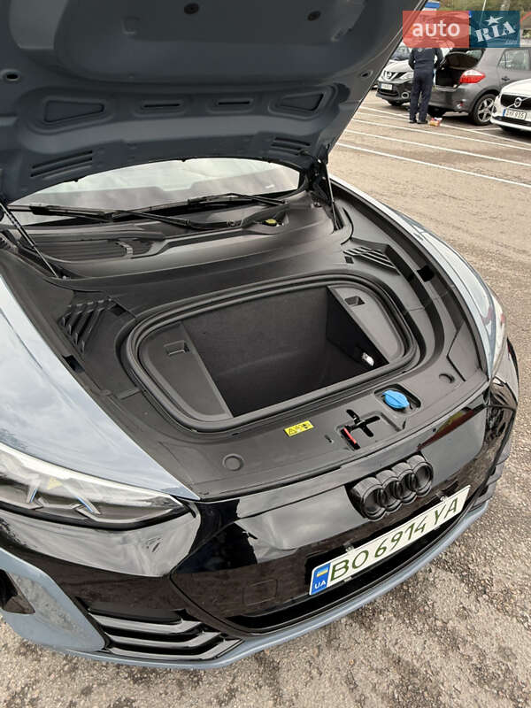 Лифтбек Audi e-tron GT 2021 в Тернополе