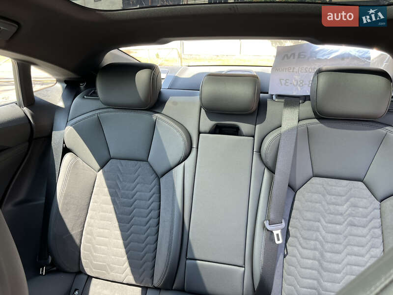 Ліфтбек Audi e-tron GT 2022 в Дніпрі