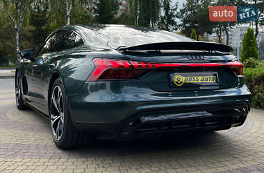 Ліфтбек Audi e-tron GT 2022 в 