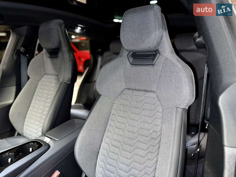 Ліфтбек Audi e-tron GT 2022 в Києві