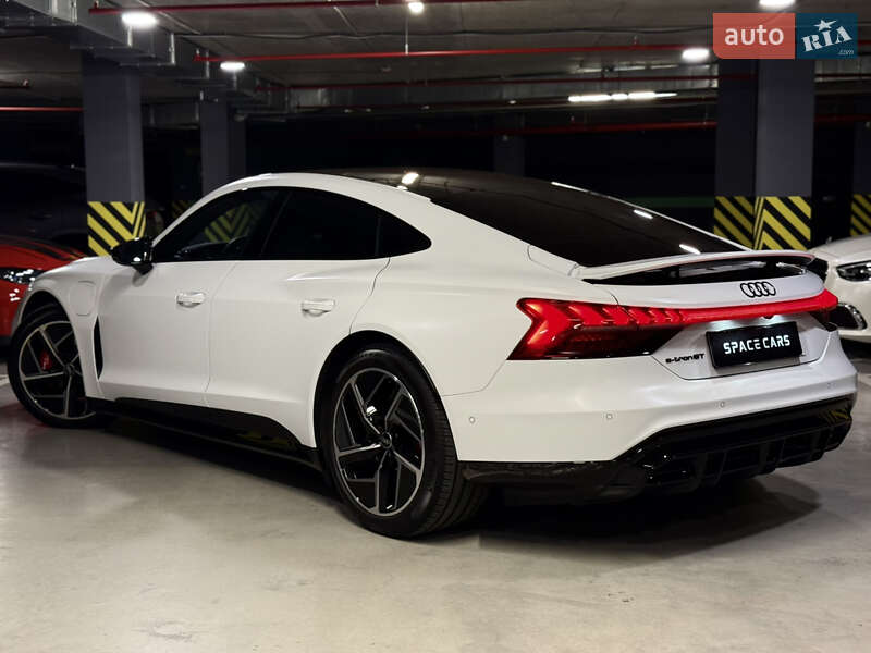 Ліфтбек Audi e-tron GT 2022 в Києві