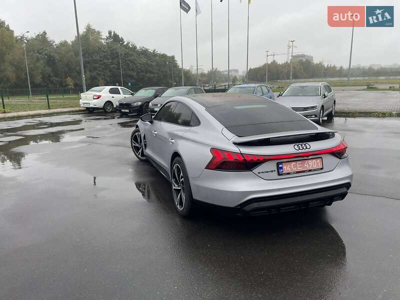 Ліфтбек Audi e-tron GT 2022 в Львові