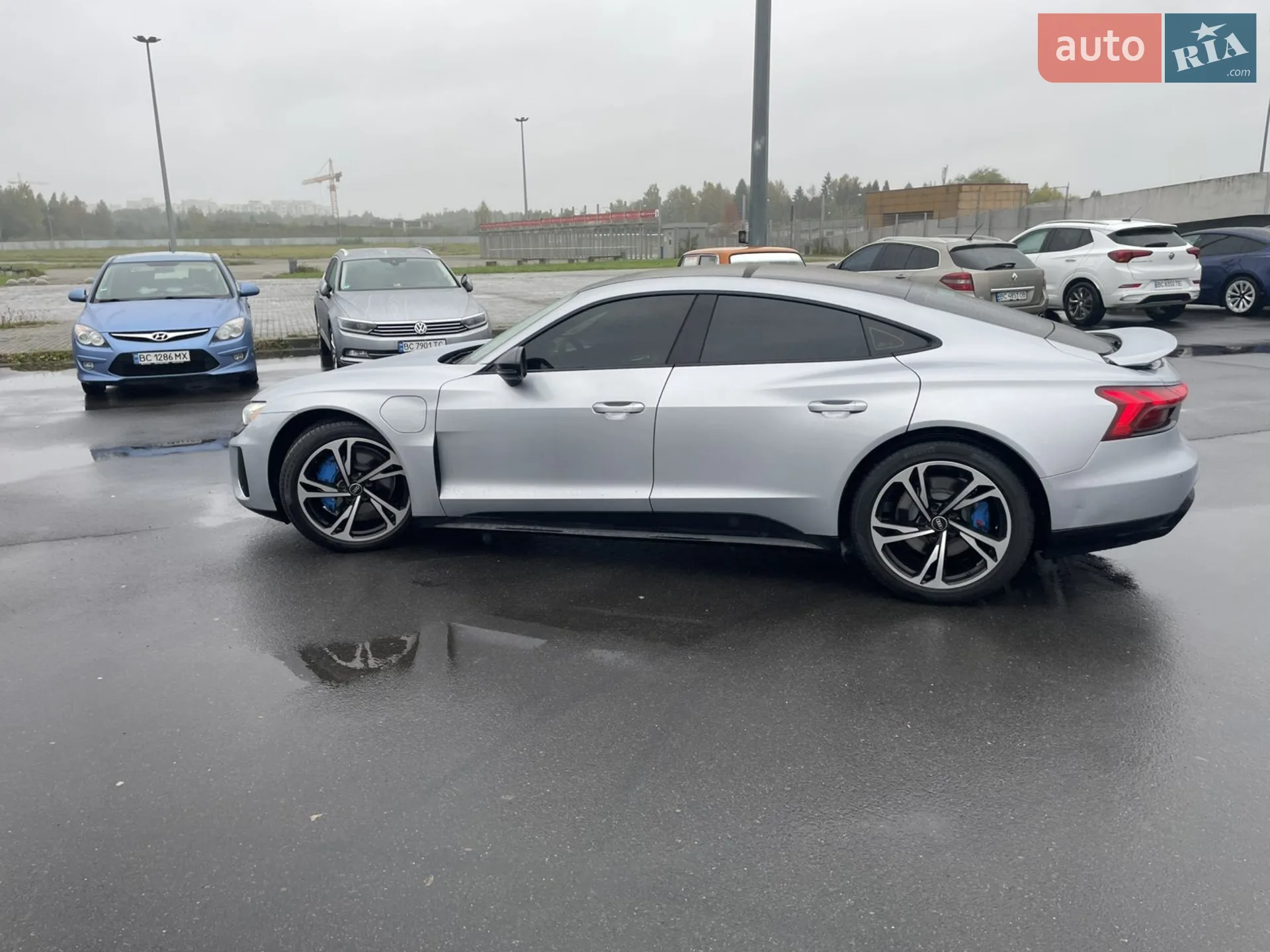 2022 Audi e-tron GT - мініатюра 3