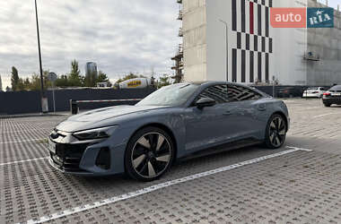 Ліфтбек Audi e-tron GT 2021 в 