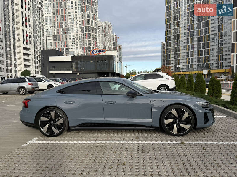 Ліфтбек Audi e-tron GT 2021 в Києві