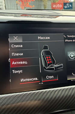 Ліфтбек Audi e-tron GT 2021 в 