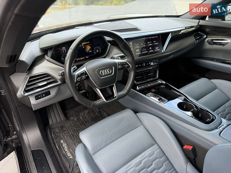 Лифтбек Audi e-tron GT 2022 в Львове фото 30 Лифтбек Audi e-tron GT 2022 в Львове