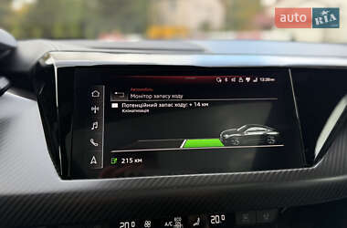 Лифтбек Audi e-tron GT 2022 в 