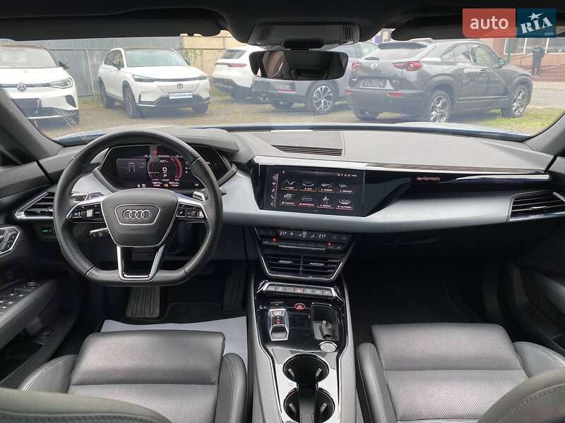 Лифтбек Audi e-tron GT 2021 в Ужгороде