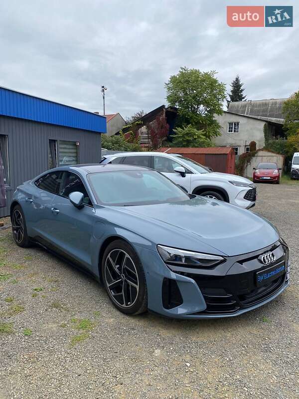 Лифтбек Audi e-tron GT 2021 в Ужгороде