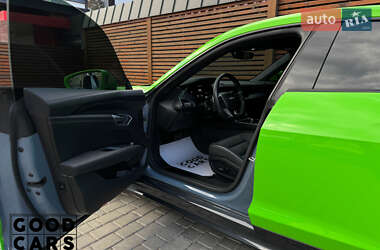 Ліфтбек Audi e-tron GT 2022 в 