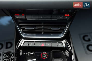 Ліфтбек Audi e-tron GT 2022 в 