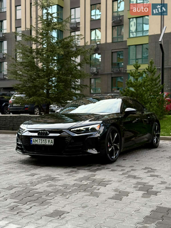 Лифтбек Audi e-tron GT 2021 в Киеве фото 15 Лифтбек Audi e-tron GT 2021 в Киеве