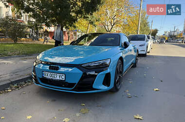 Ліфтбек Audi e-tron GT 2021 в  фото 19 Ліфтбек Audi e-tron GT 2021 в