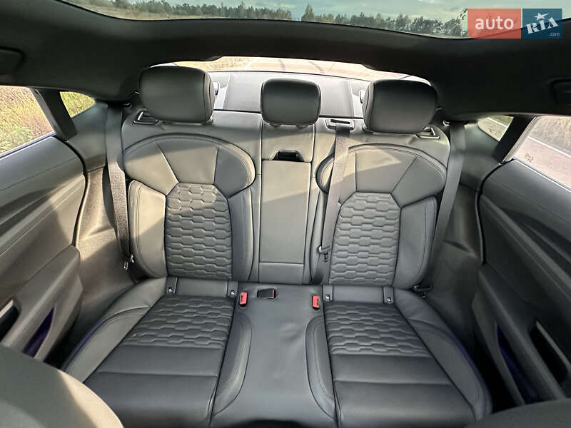 Лифтбек Audi e-tron GT 2021 в Киеве