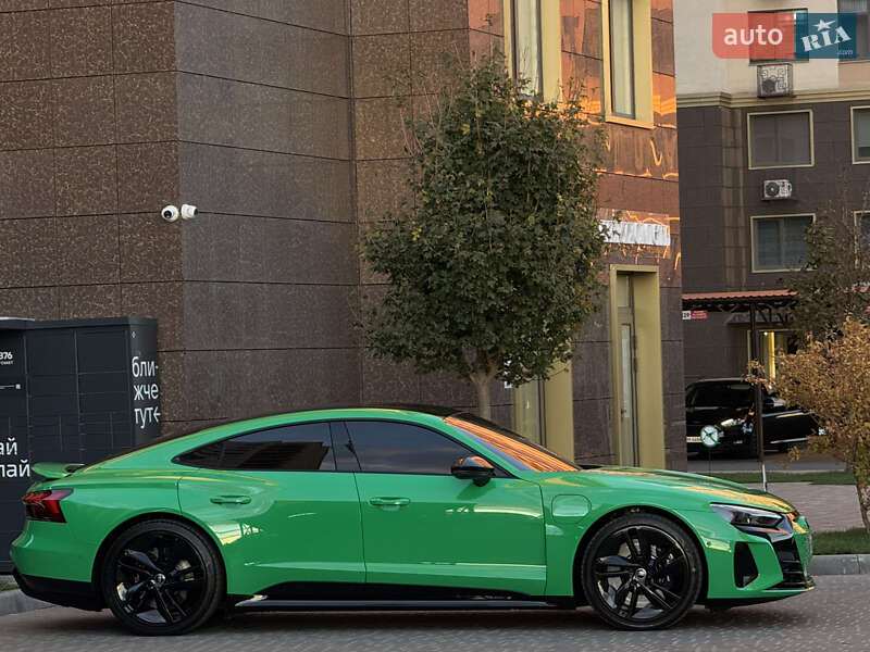 Ліфтбек Audi e-tron GT 2023 в Одесі фото 9 Ліфтбек Audi e-tron GT 2023 в Одесі