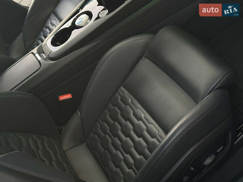 Ліфтбек Audi e-tron GT 2023 в Одесі фото 31 Ліфтбек Audi e-tron GT 2023 в Одесі